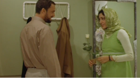 Figure 4: Sipīdah welcoming Suhayl at home. Still from M for Mother (Mīm misl-i mādar), directed by Rasūl Mullāqulīpūr, 2006.
