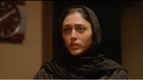 Figure 11: Sipīdah looking angrily at Suhayl. Still from M for Mother (Mīm misl-i mādar), directed by Rasūl Mullāqulīpūr, 2006.
