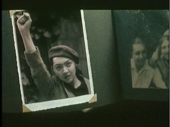 Figures 5 & 6: Screen Grabs from The Hidden Half (Nīmah-yi Panhān), directed by Tahmīnah Mīlānī, 2001.