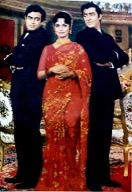 Figure 9: Subah-o-Sham (1971), image of Waheeda Rehman, Sanjeev Kumar, and Muhammad ‛Alī Fardīn. Source: IMDb.