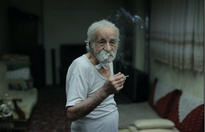 Figure 21: A still from the film Leila’s Brothers (Barādarān-i Laylā), directed by Sa‛īd Rūstā’ī, 2022.