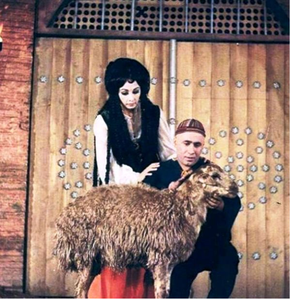 Figure 22: Still from the film Hasan Kachal (Hasan the Bald), directed by ʿAli Hātamī, 1970.
