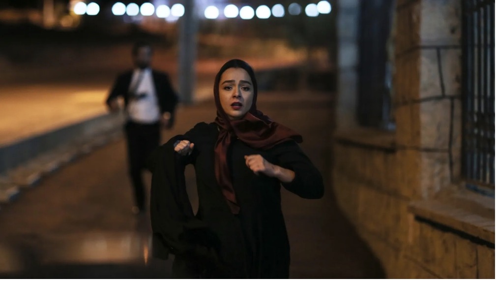 Figure 22: A still from the film Leila’s Brothers (Barādarān-i Laylā), directed by Sa‛īd Rūstā’ī, 2022.