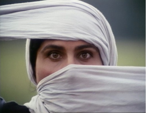 Figure 5: Sūsan Taslīmī in an iconic close-up from Bāshū, the Little Stranger (Bāshū, gharībah-yi kūchak), directed by Bahrām Bayzā’ī, 1986.